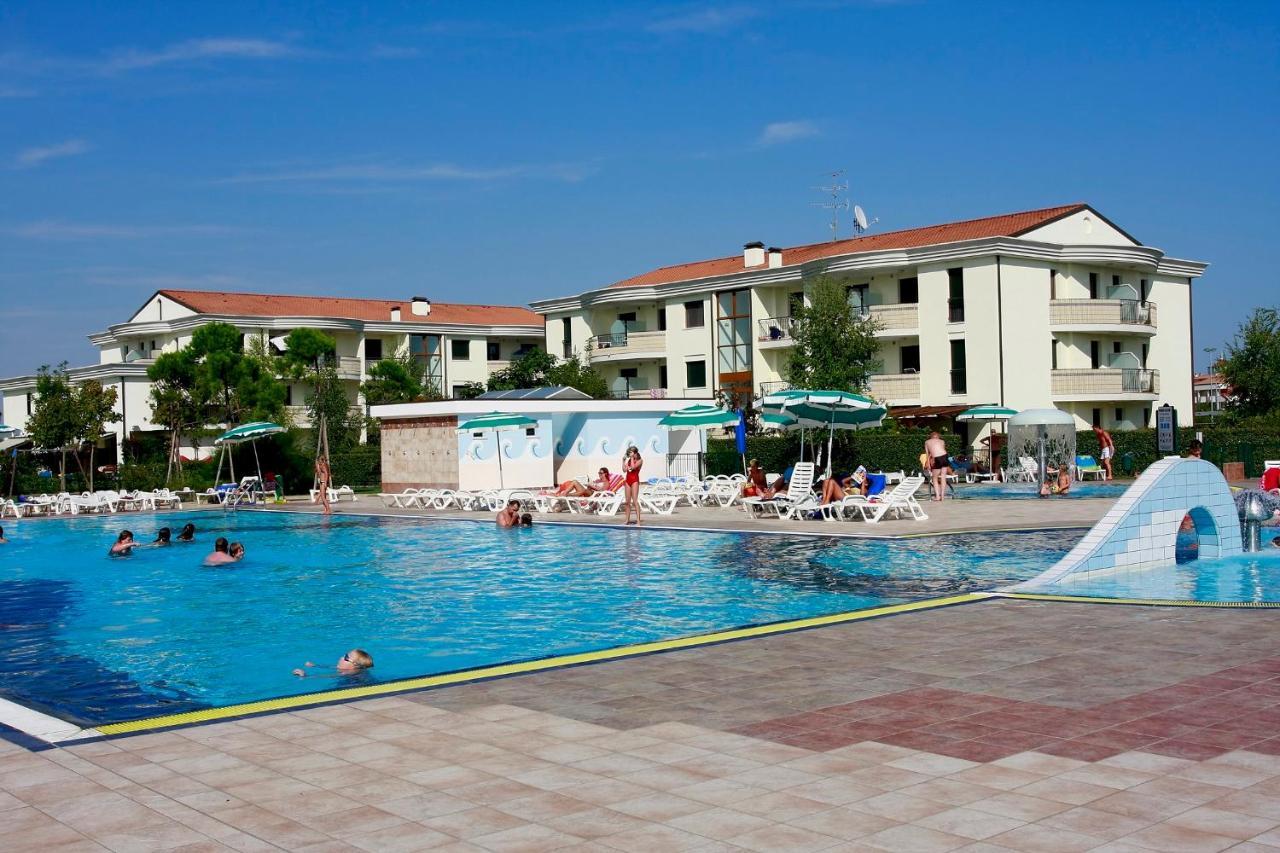 Апартаменти Tigli Lido Altanea Каорле Екстер'єр фото